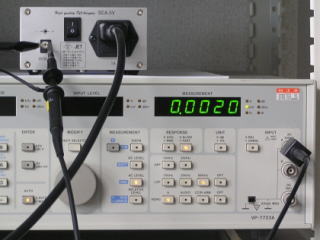 出力電圧のノイズ測定